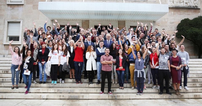 Studentët serb e shqiptarë, shenjë e fqinjësisë së mirë