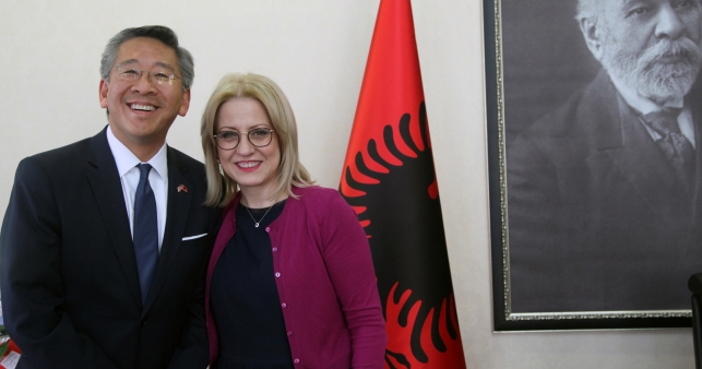 Ministrja Nikolla pret Ambasadorin e SHBA, Donald Lu